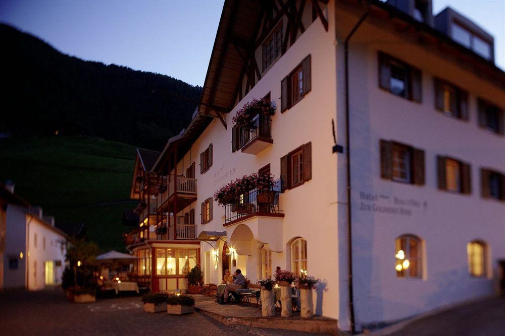 Goldene Rose Karthaus A Member Of Small Luxury Hotels Of The World Senales Exterior photo